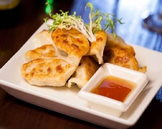 Pork Chive Dumplings韭菜猪肉锅贴